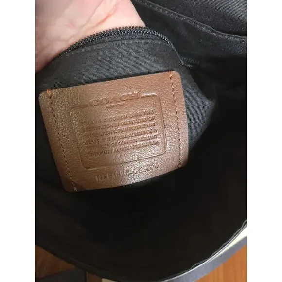 Authentic Coach Metropolitan Map Bag Leather Mens or Womens New W/Out Tags!!!!! - Picture 9 of 13